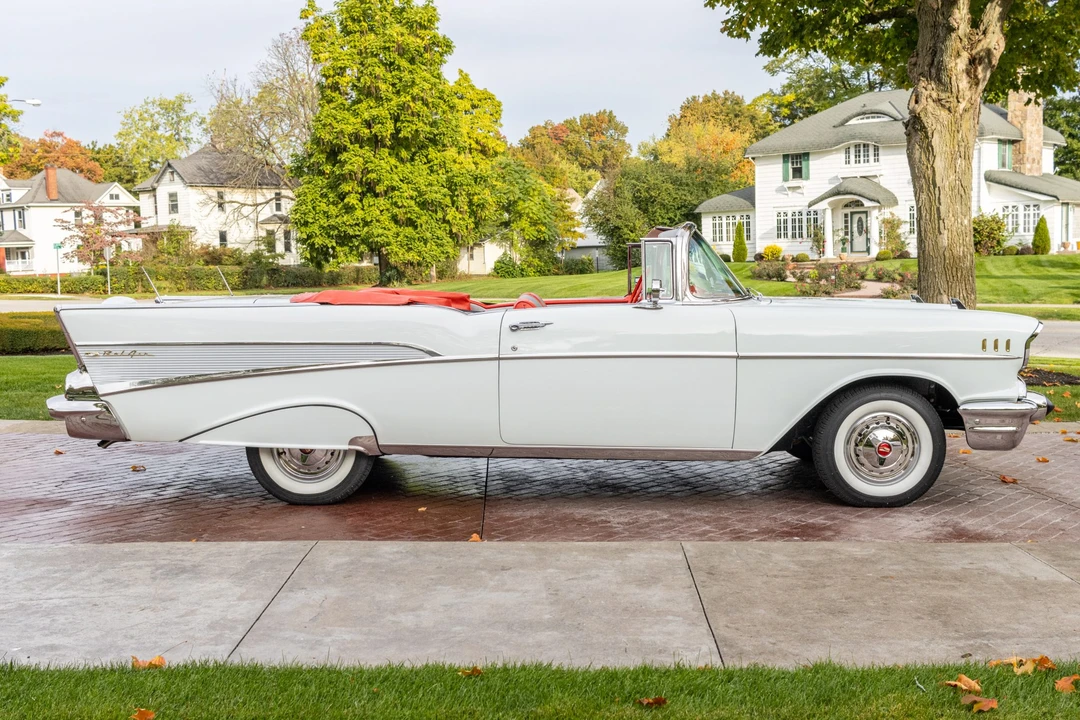 1957 Chevrolet Tri-Five Bel Air Convertible - Image 15 of 31