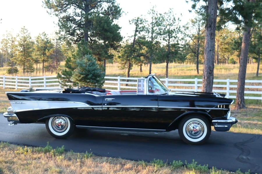 1957 Chevrolet Tri-Five Bel Air Convertible - Image 2 of 31