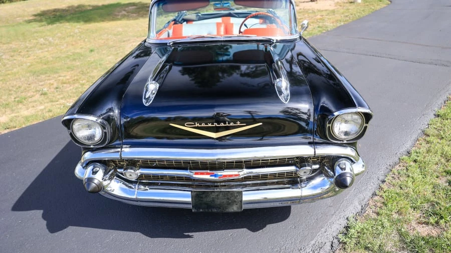 1957 Chevrolet Tri-Five Bel Air Convertible - Image 4 of 31