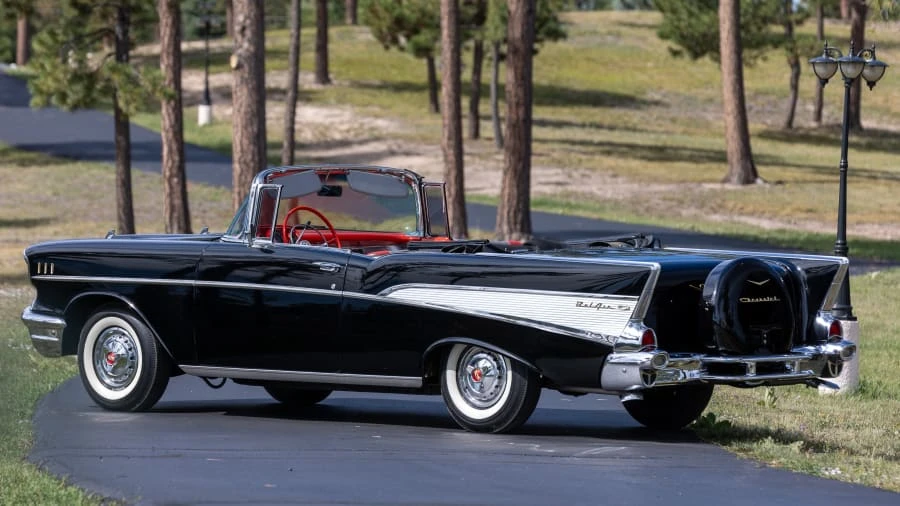 1957 Chevrolet Tri-Five Bel Air Convertible - Image 27 of 31