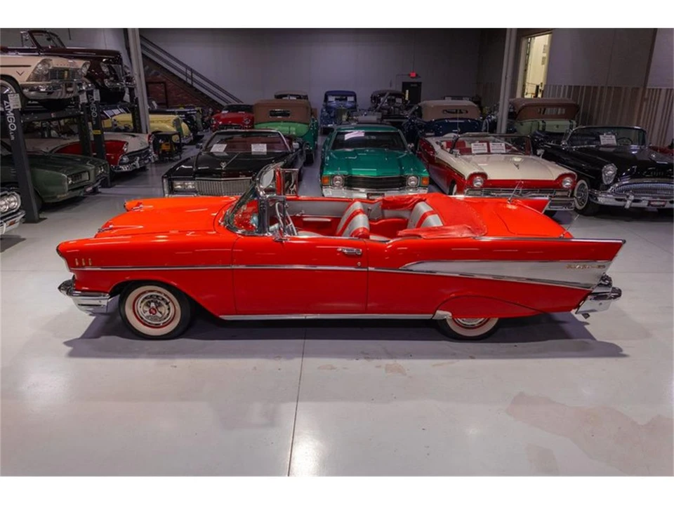 1957 Chevrolet Tri-Five Bel Air Convertible - Image 11 of 31