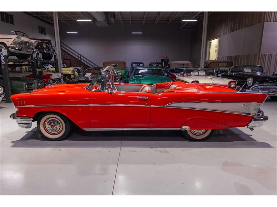 1957 Chevrolet Tri-Five Bel Air Convertible - Image 27 of 31