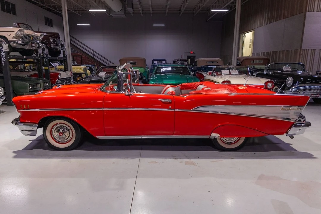 1957 Chevrolet Tri-Five Bel Air Convertible - Image 4 of 7