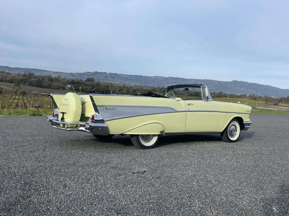 1957 Chevrolet Tri-Five Bel Air Convertible - Image 14 of 31