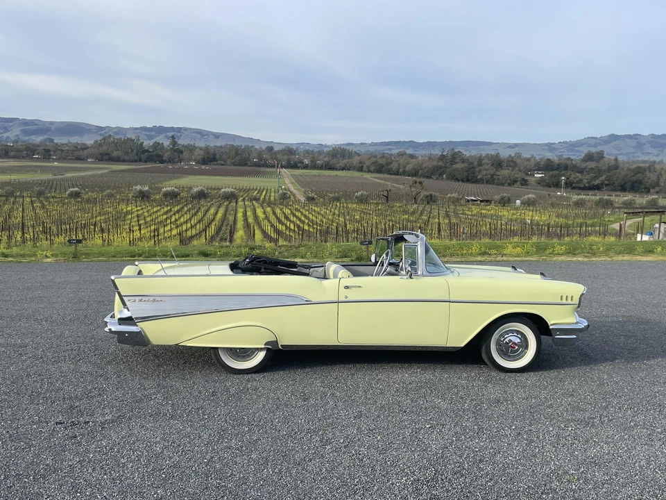 1957 Chevrolet Tri-Five Bel Air Convertible - Image 15 of 31
