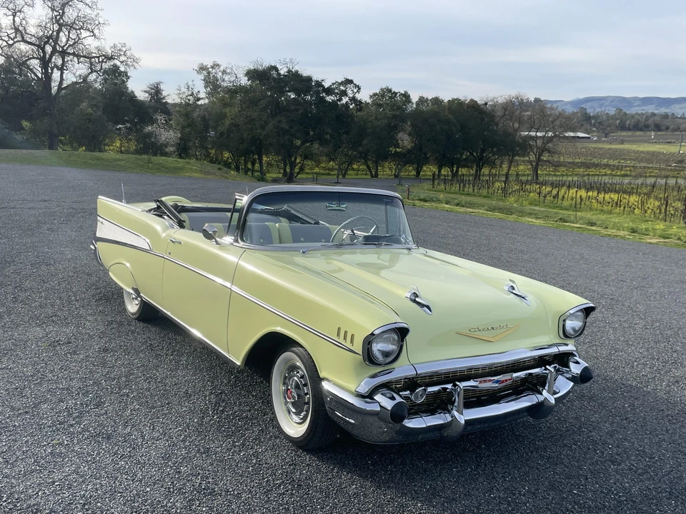 1957 Chevrolet Tri-Five Bel Air Convertible - Image 2 of 31