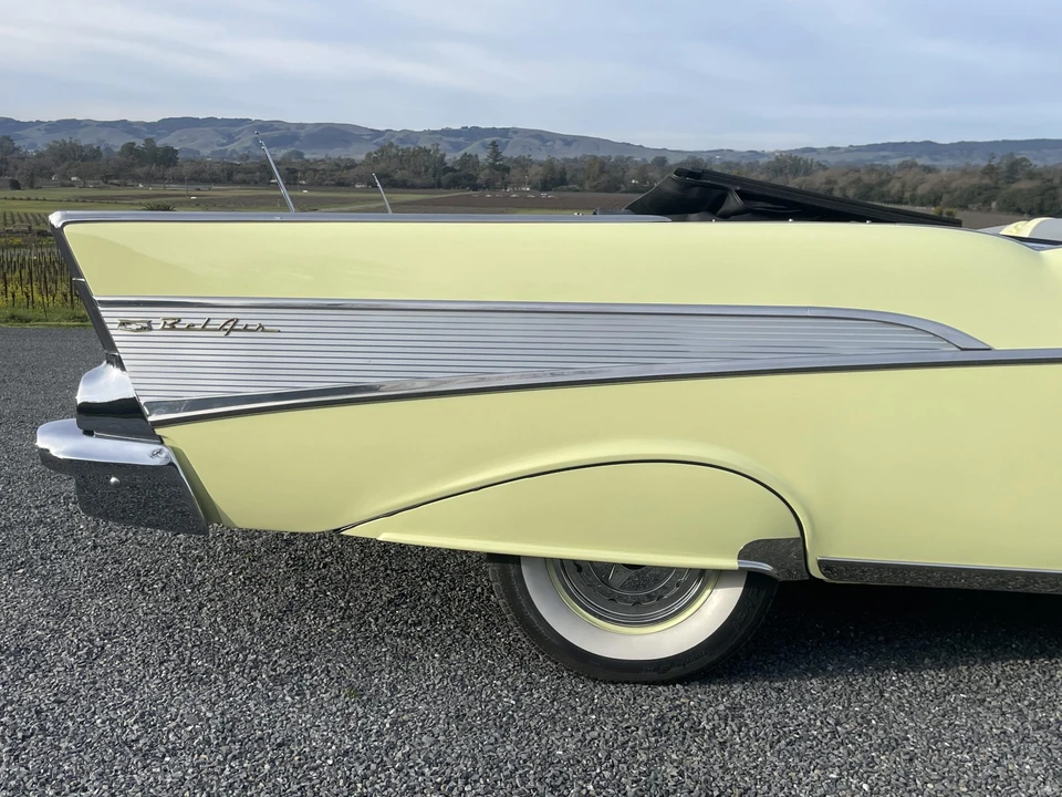 1957 Chevrolet Tri-Five Bel Air Convertible - Image 26 of 31