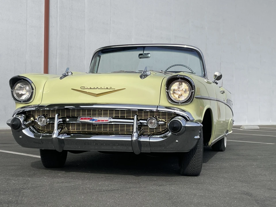 1957 Chevrolet Tri-Five Bel Air Convertible - Image 17 of 31