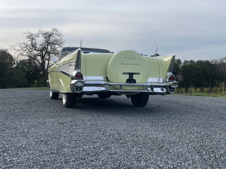 1957 Chevrolet Tri-Five Bel Air Convertible - Image 11 of 31
