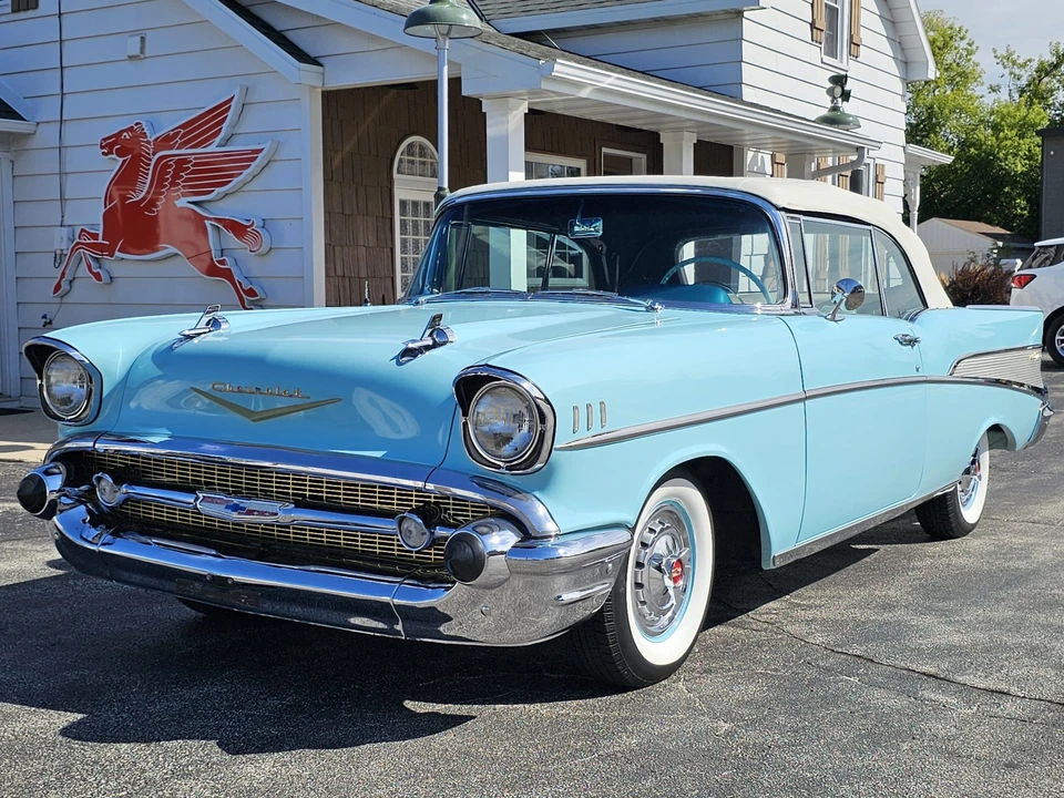1957 Chevrolet Tri-Five Bel Air Convertible - Image 3 of 31