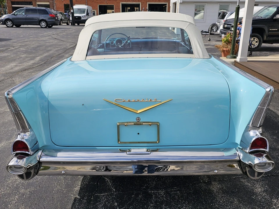 1957 Chevrolet Tri-Five Bel Air Convertible - Image 10 of 31