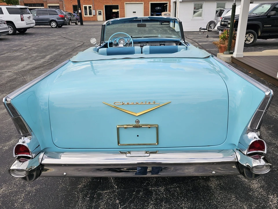 1957 Chevrolet Tri-Five Bel Air Convertible - Image 17 of 31