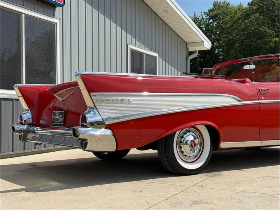 1957 Chevrolet Tri-Five Bel Air Convertible - Image 9 of 31