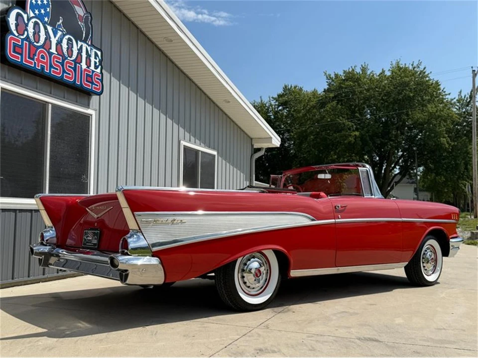 1957 Chevrolet Tri-Five Bel Air Convertible - Image 3 of 31