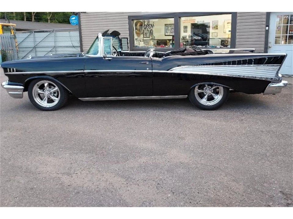 1957 Chevrolet Tri-Five Bel Air 2-Door Hardtop & Coupe - Image 4 of 9