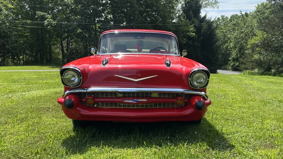 1957 Chevrolet Tri-Five Bel Air 2-Door Hardtop & Coupe - Image 3 of 18