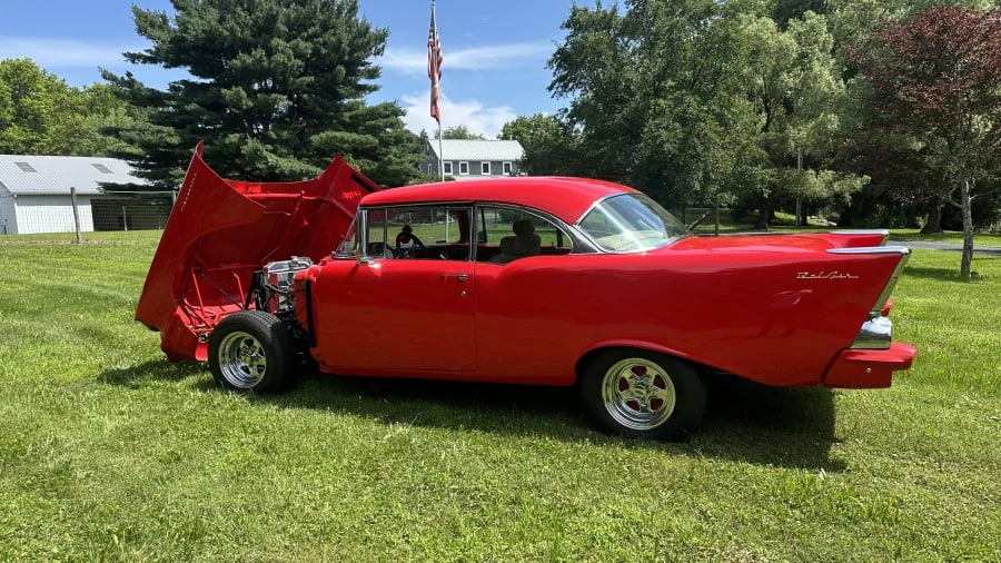 1957 Chevrolet Tri-Five Bel Air 2-Door Hardtop & Coupe - Image 8 of 18