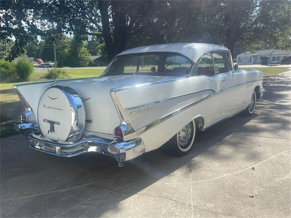 1957 Chevrolet Bel Air - Image 3 of 7