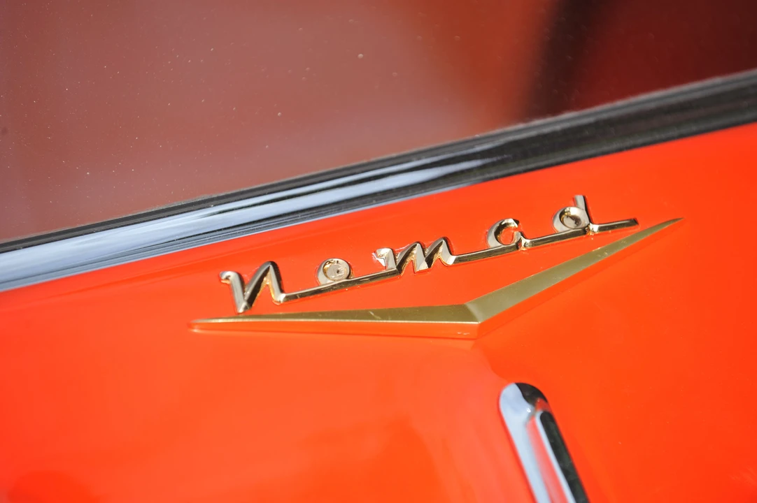 1957 Chevrolet Nomad - Image 13 of 15