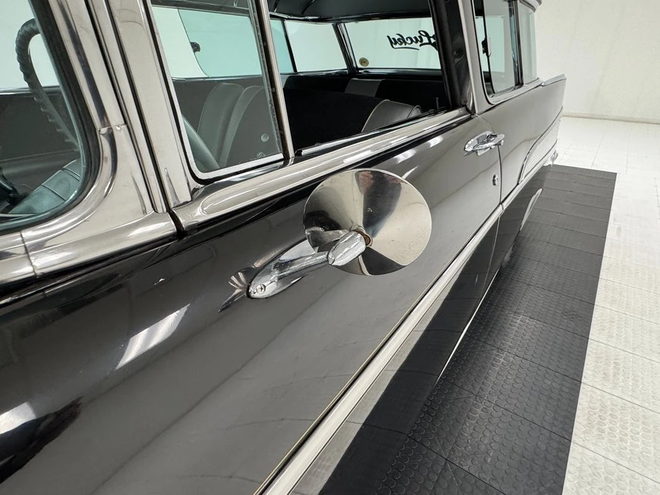 1957 Chevrolet Nomad - Image 17 of 31