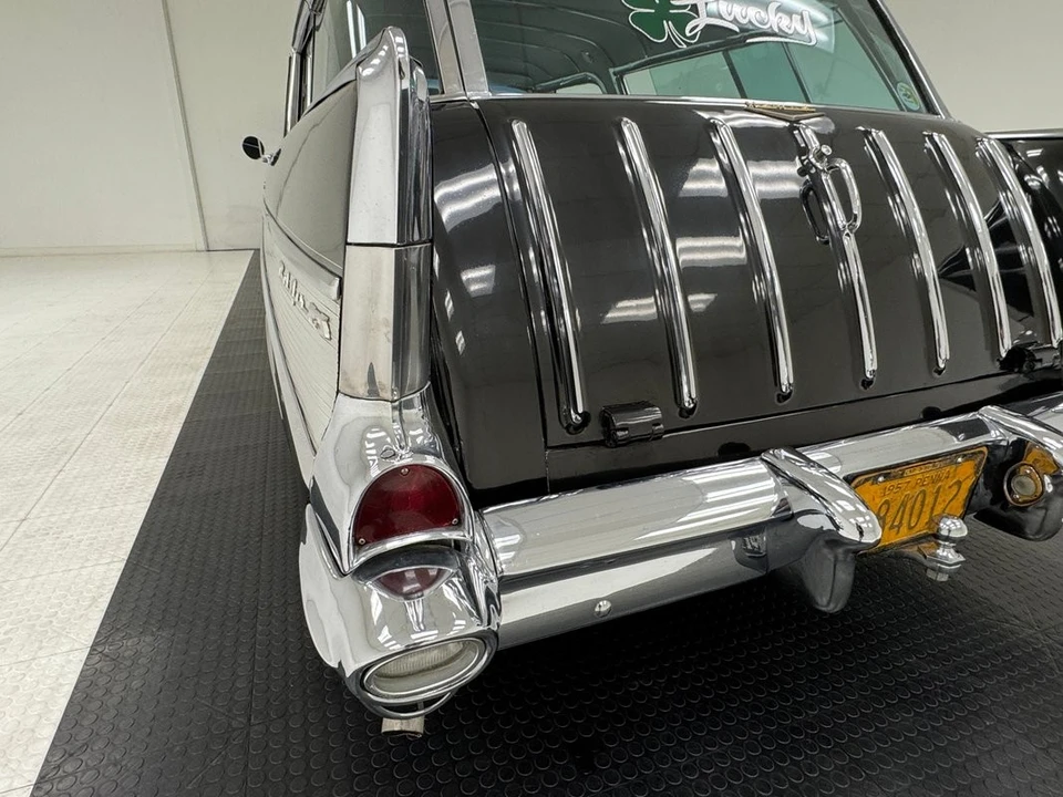 1957 Chevrolet Nomad - Image 23 of 31
