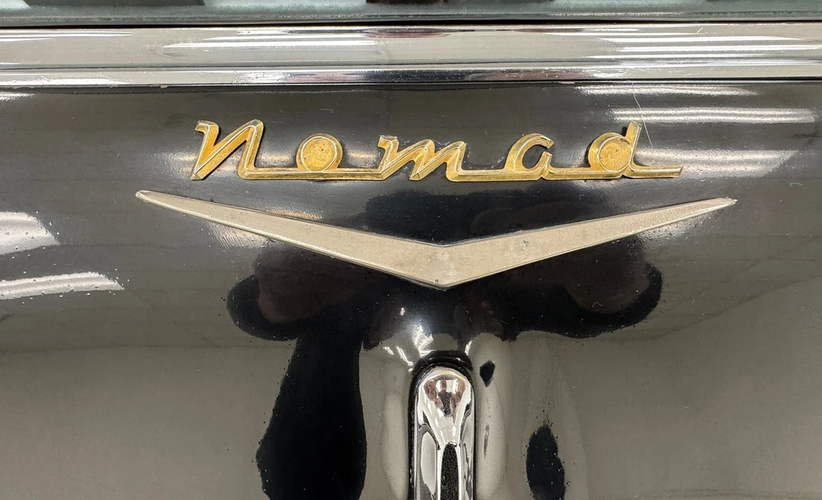 1957 Chevrolet Nomad - Image 25 of 31