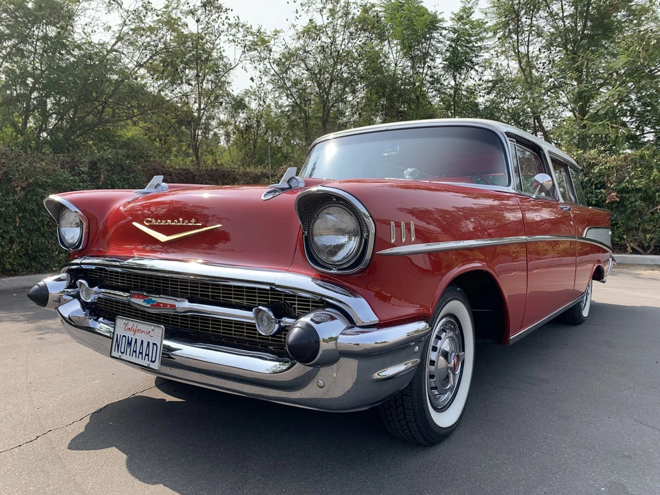 1957 Chevrolet Nomad - Image 2 of 31