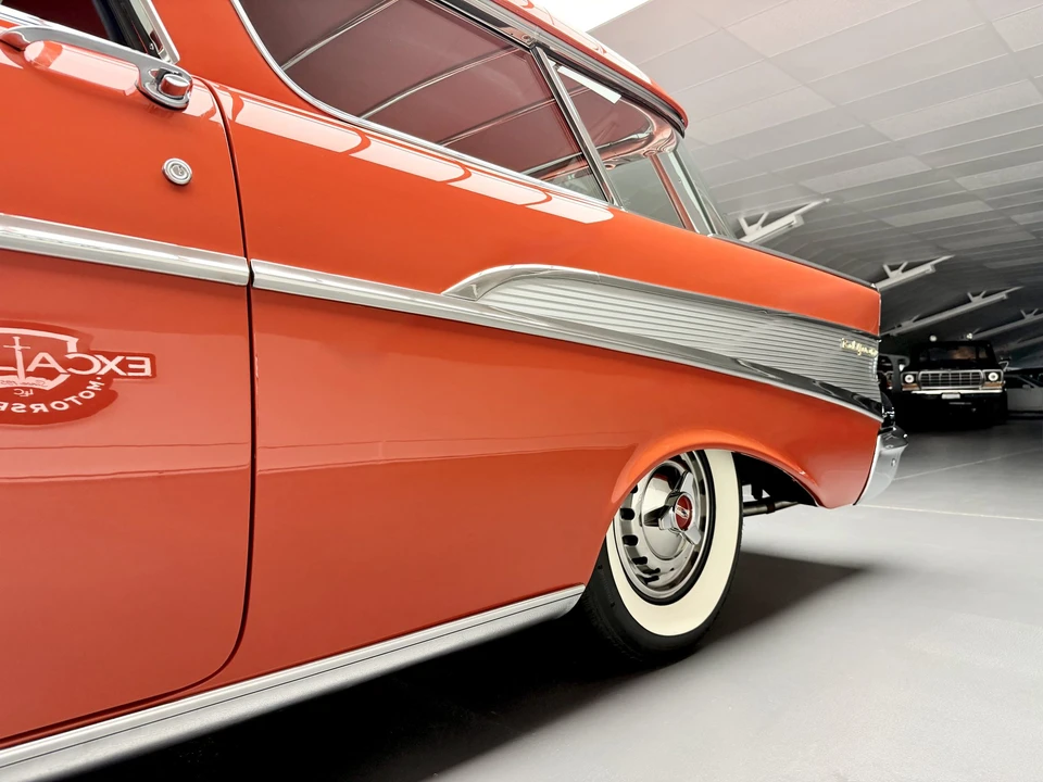 1957 Chevrolet Nomad - Image 28 of 31