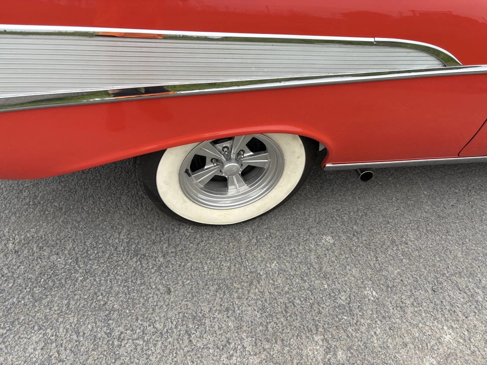 1957 Chevrolet Tri-Five Bel Air 2-Door Hardtop & Coupe - Image 30 of 31