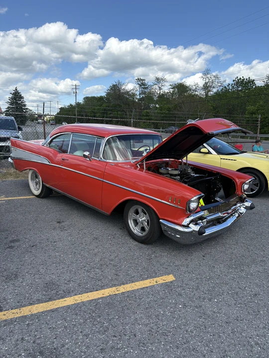 1957 Chevrolet Tri-Five Bel Air 2-Door Hardtop & Coupe - Image 9 of 18