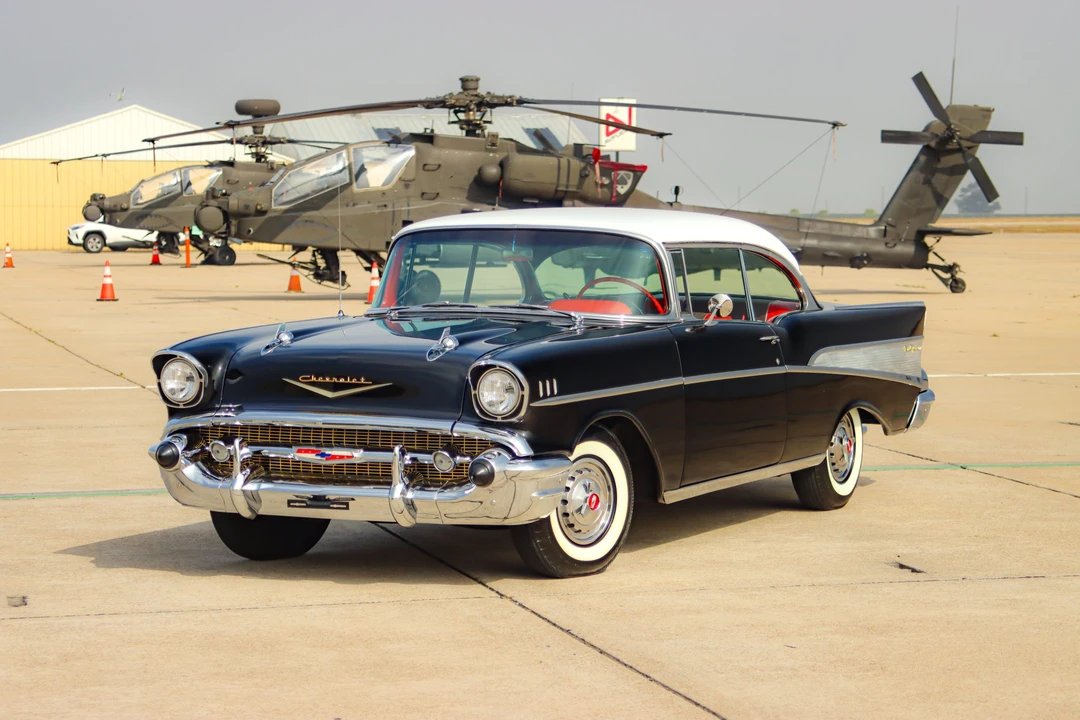 1957 Chevrolet Tri-Five Bel Air 2-Door Hardtop & Coupe - Image 10 of 31
