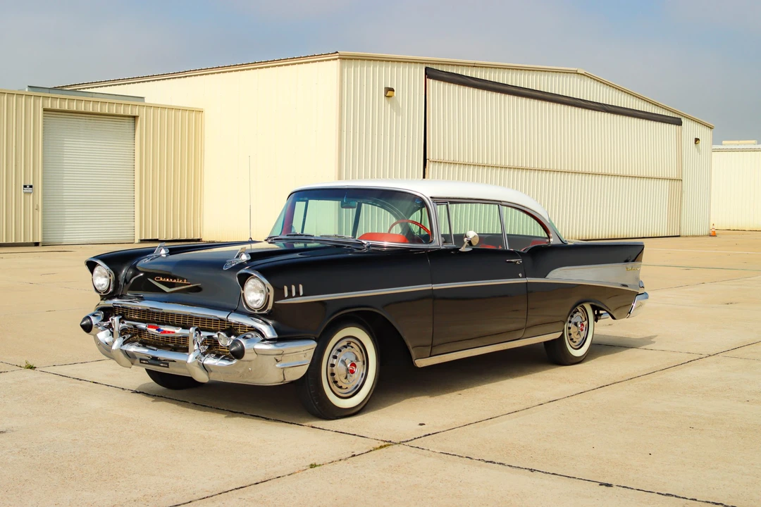 1957 Chevrolet Tri-Five Bel Air 2-Door Hardtop & Coupe - Image 4 of 31
