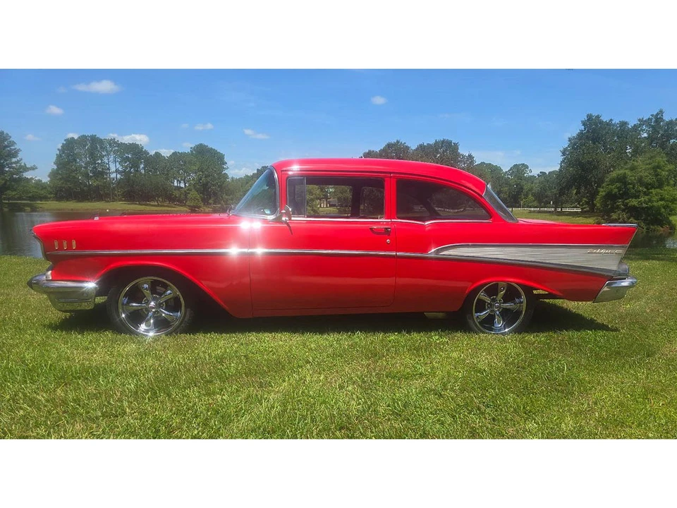 1957 Chevrolet Tri-Five Bel Air 2-Door Hardtop & Coupe - Image 5 of 17