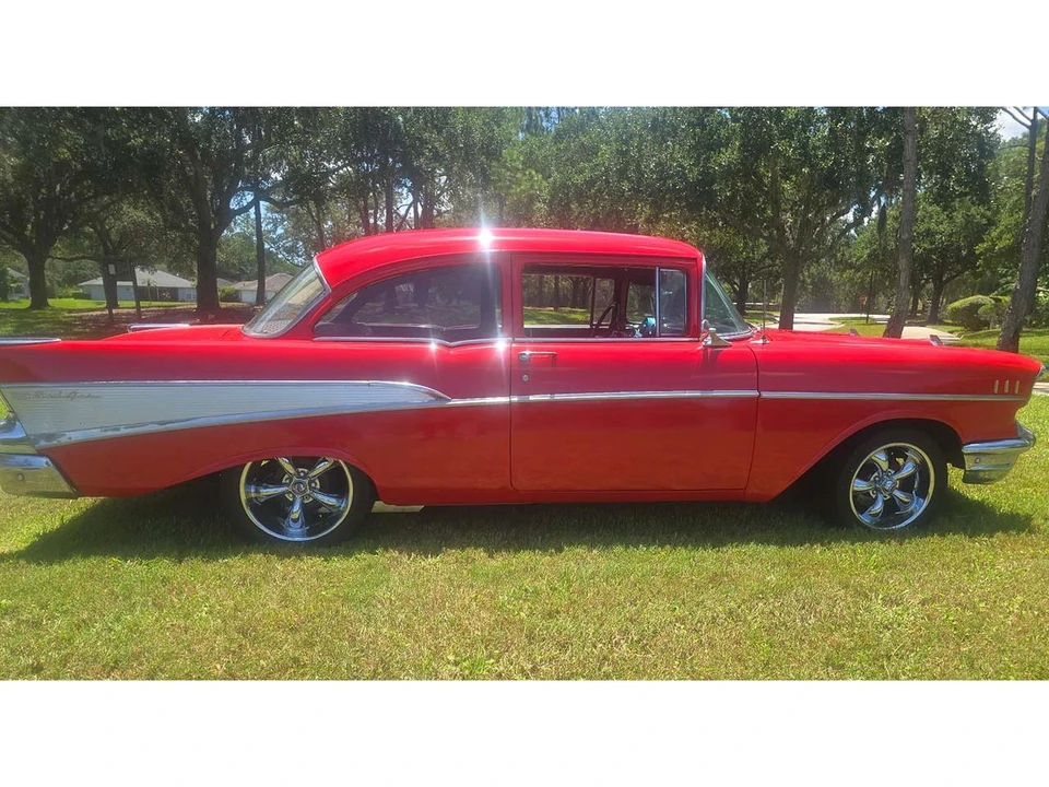 1957 Chevrolet Tri-Five Bel Air 2-Door Hardtop & Coupe - Image 6 of 17