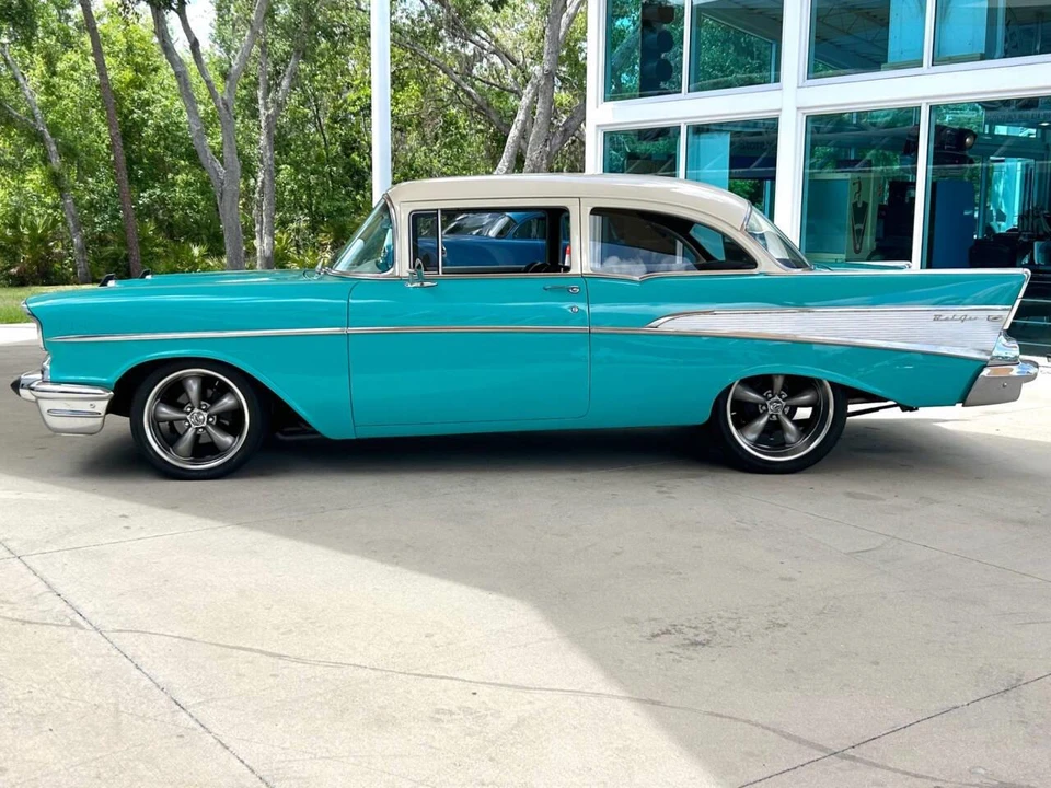 1957 Chevrolet Tri-Five Bel Air 2-Door Hardtop & Coupe - Image 8 of 31
