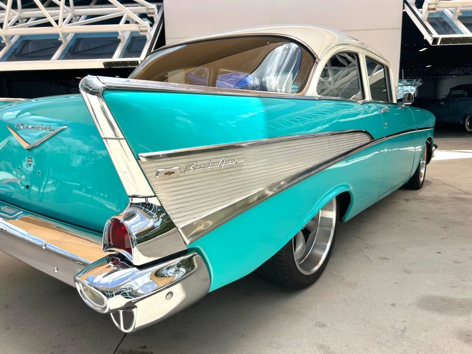 1957 Chevrolet Tri-Five Bel Air 2-Door Hardtop & Coupe - Image 14 of 31