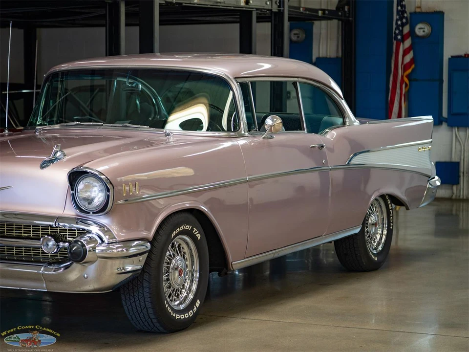 1957 Chevrolet Tri-Five Bel Air 2-Door Hardtop & Coupe - Image 9 of 31