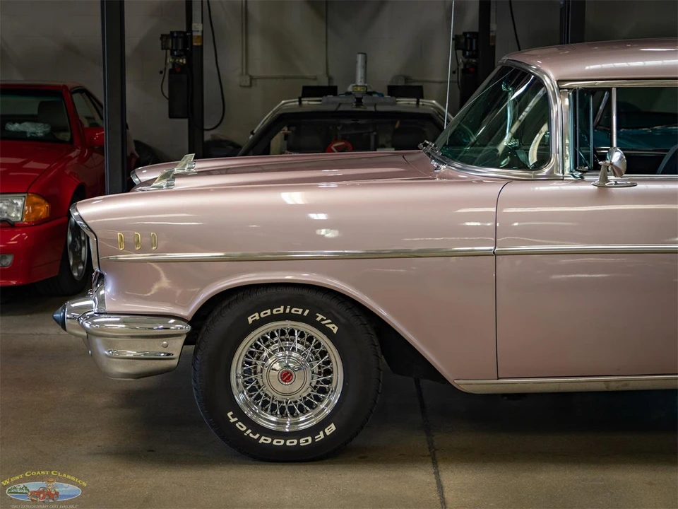 1957 Chevrolet Tri-Five Bel Air 2-Door Hardtop & Coupe - Image 5 of 31