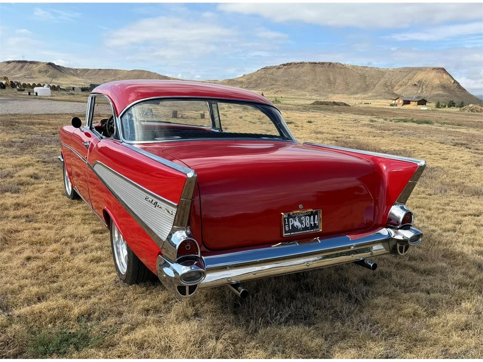 1957 Chevrolet Tri-Five Bel Air 2-Door Hardtop & Coupe - Image 7 of 31
