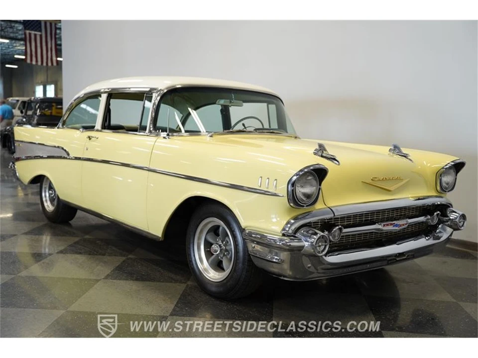 1957 Chevrolet Tri-Five Bel Air 2-Door Hardtop & Coupe - Image 17 of 31