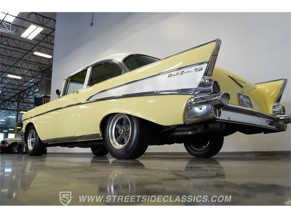 1957 Chevrolet Tri-Five Bel Air 2-Door Hardtop & Coupe - Image 27 of 31