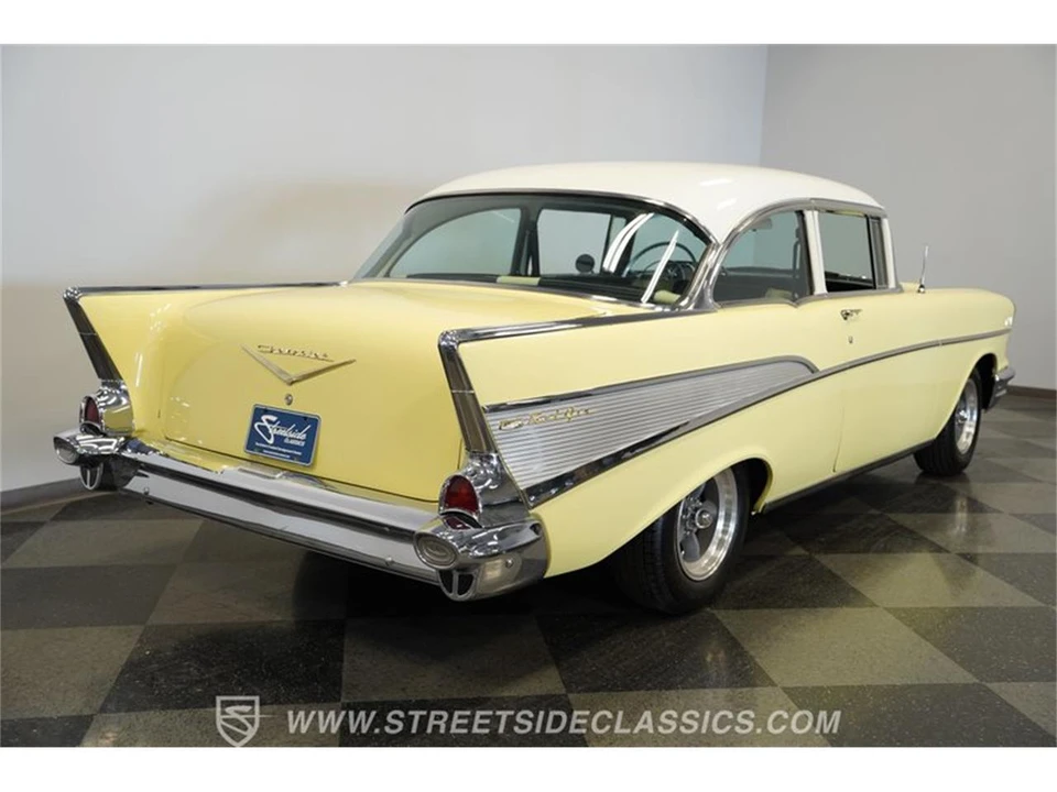 1957 Chevrolet Tri-Five Bel Air 2-Door Hardtop & Coupe - Image 12 of 31