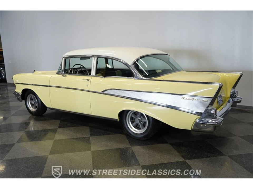 1957 Chevrolet Tri-Five Bel Air 2-Door Hardtop & Coupe - Image 9 of 31