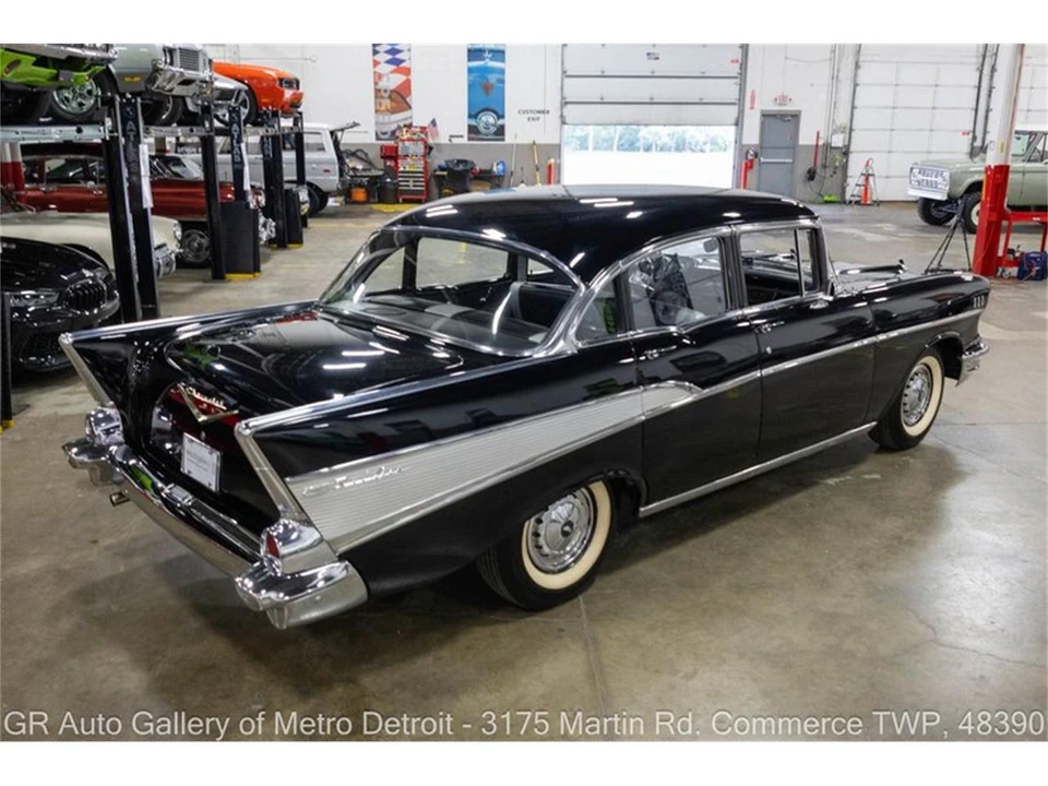 1957 Chevrolet Tri-Five Bel Air 2-Door Hardtop & Coupe - Image 7 of 31