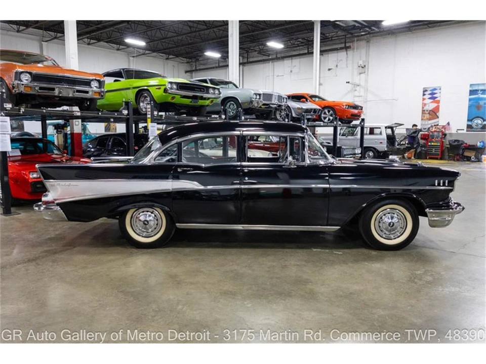 1957 Chevrolet Tri-Five Bel Air 2-Door Hardtop & Coupe - Image 8 of 31