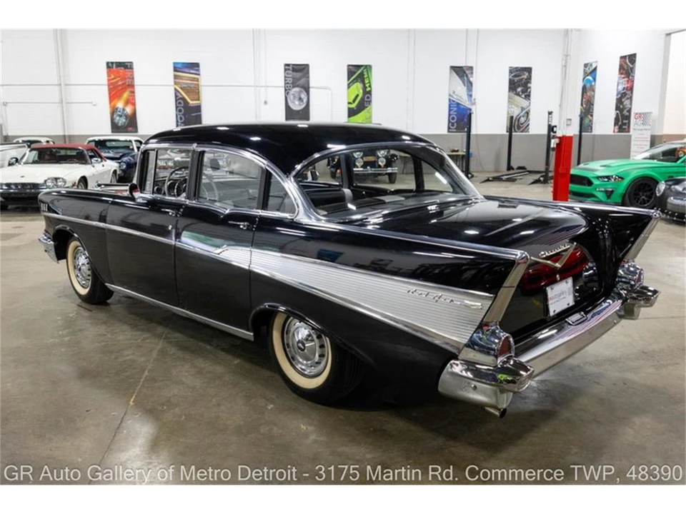 1957 Chevrolet Tri-Five Bel Air 2-Door Hardtop & Coupe - Image 4 of 31