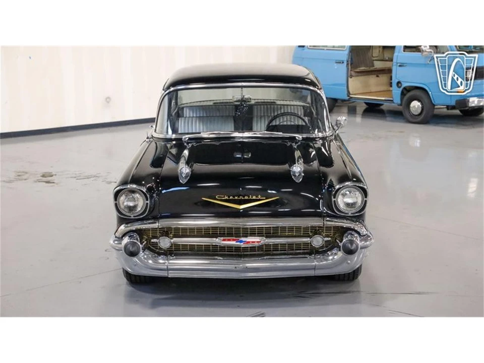 1957 Chevrolet Tri-Five Bel Air 2-Door Hardtop & Coupe - Image 3 of 31