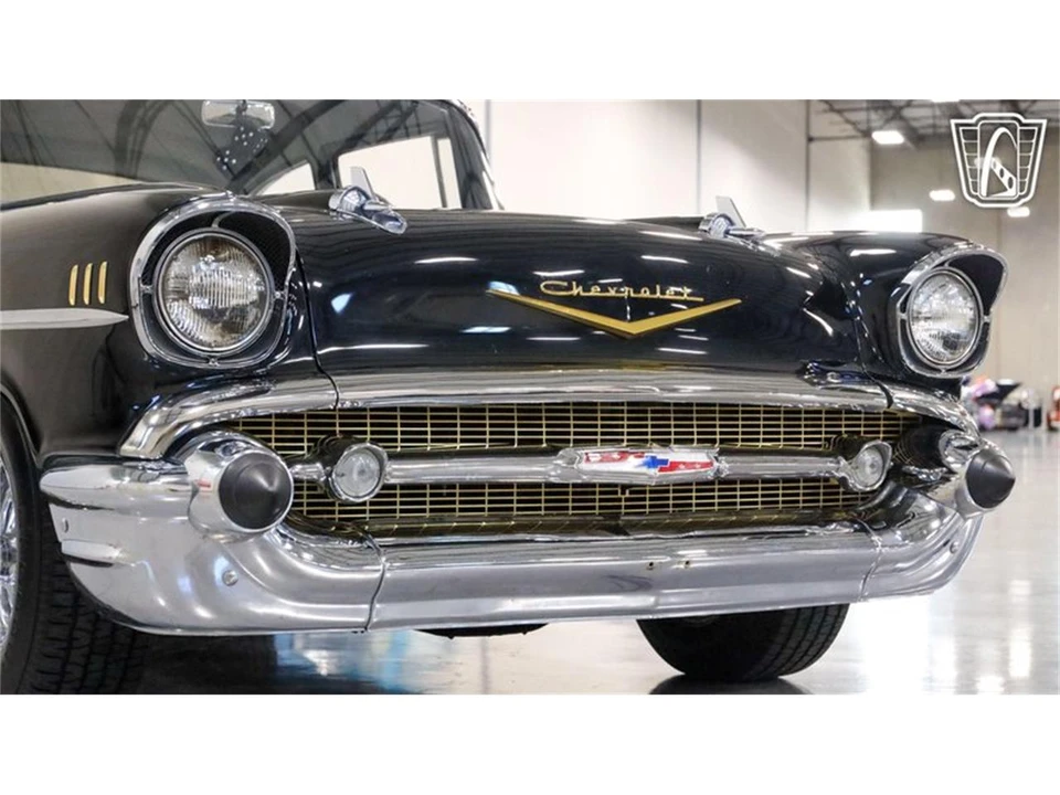 1957 Chevrolet Tri-Five Bel Air 2-Door Hardtop & Coupe - Image 9 of 31
