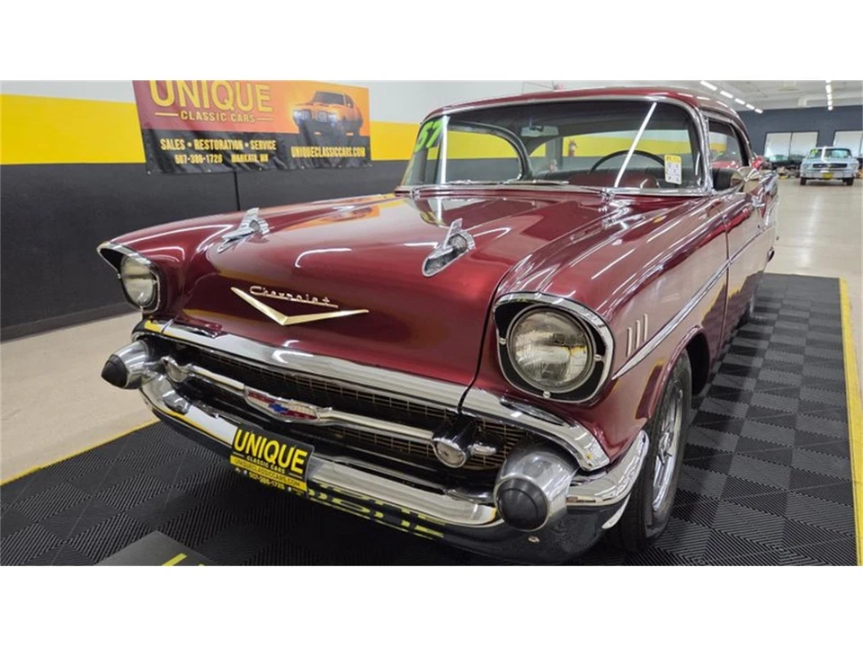 1957 Chevrolet Tri-Five Bel Air 2-Door Hardtop & Coupe - Image 11 of 31