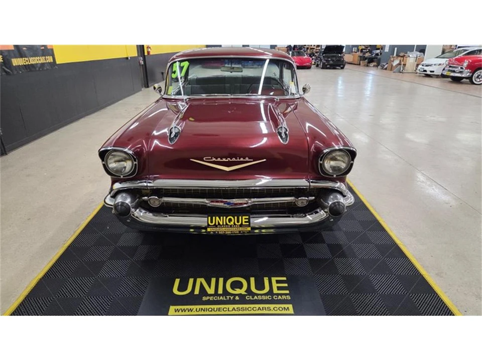 1957 Chevrolet Tri-Five Bel Air 2-Door Hardtop & Coupe - Image 2 of 31
